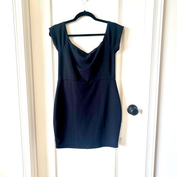 NWT NASTY GAL Black Lace Detail Bodycon Mini Dress—SZ. 10 - Picture 8 of 10